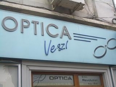 Optica Veszi 